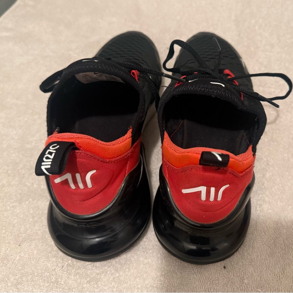 Nike Black and Red Air270 Athletic Sneakers - Picture 6 of 9